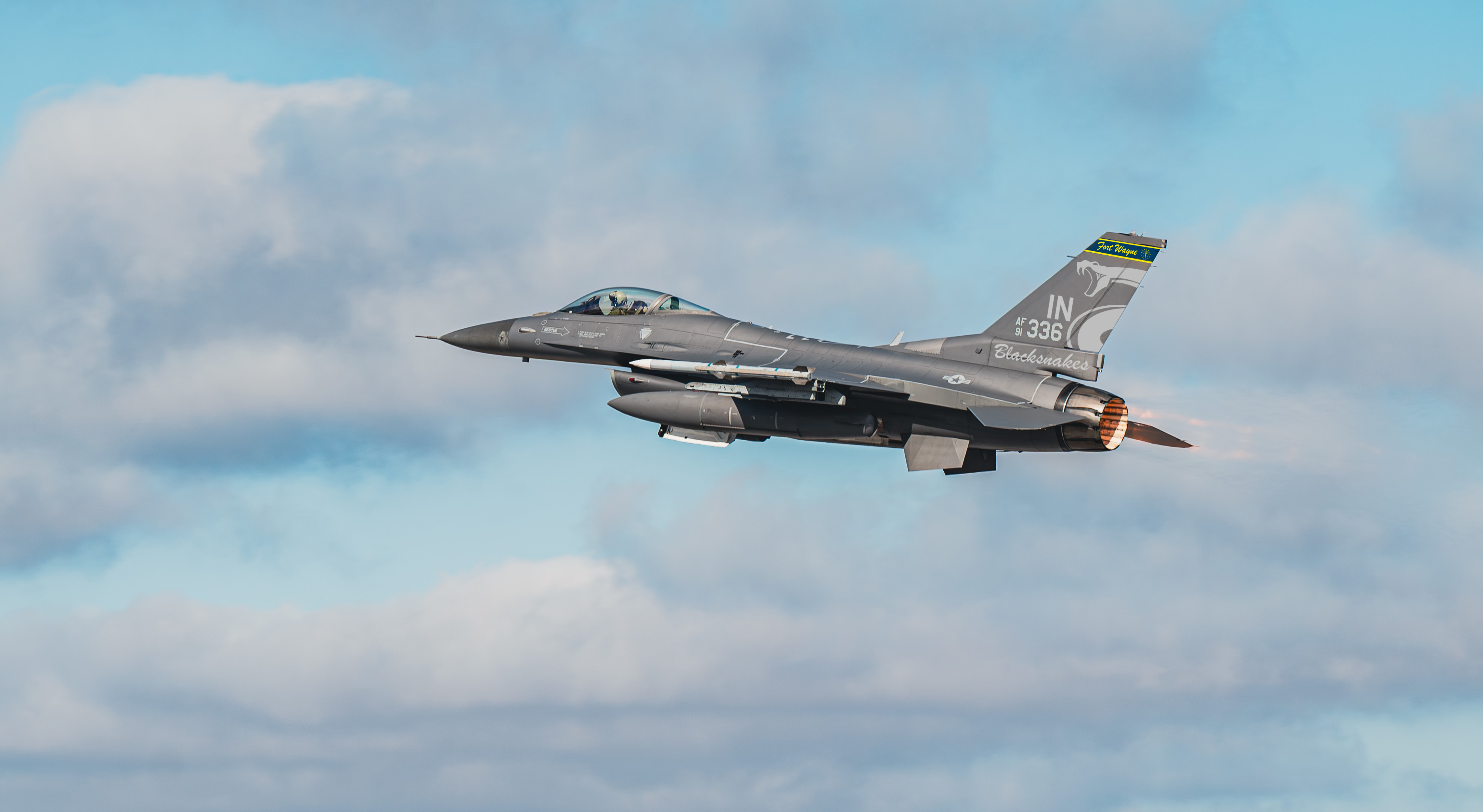 F-16 Fighter Aircraft F-16 Fighter Aircraft